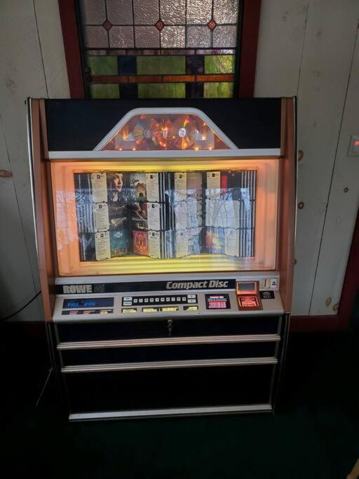 1913 Love Shack Bethel White Lake Ny エクステリア 写真